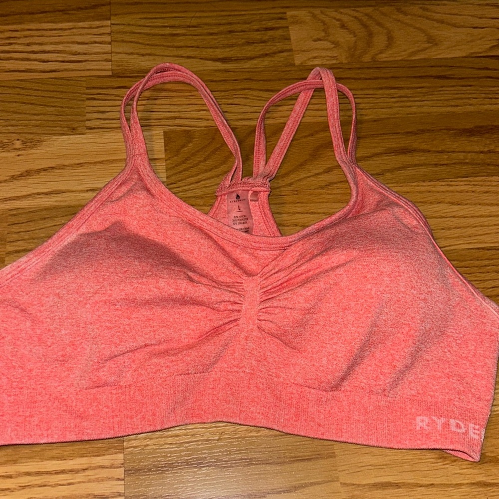 Sports bra